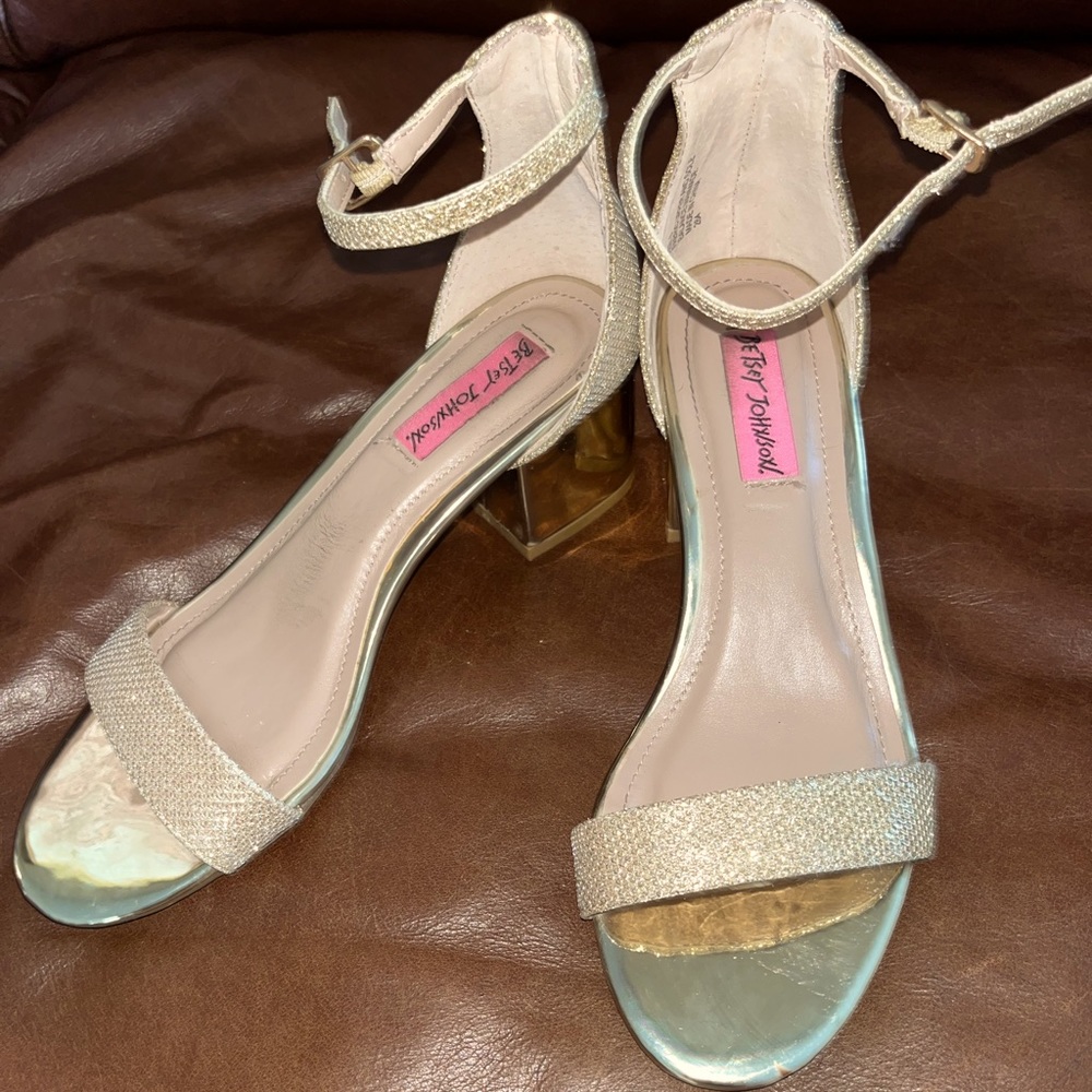 Betsey Johnson gold block heels